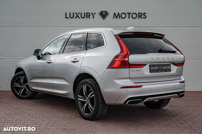 Volvo XC 60 D4 AWD Geartronic RDesign - 4