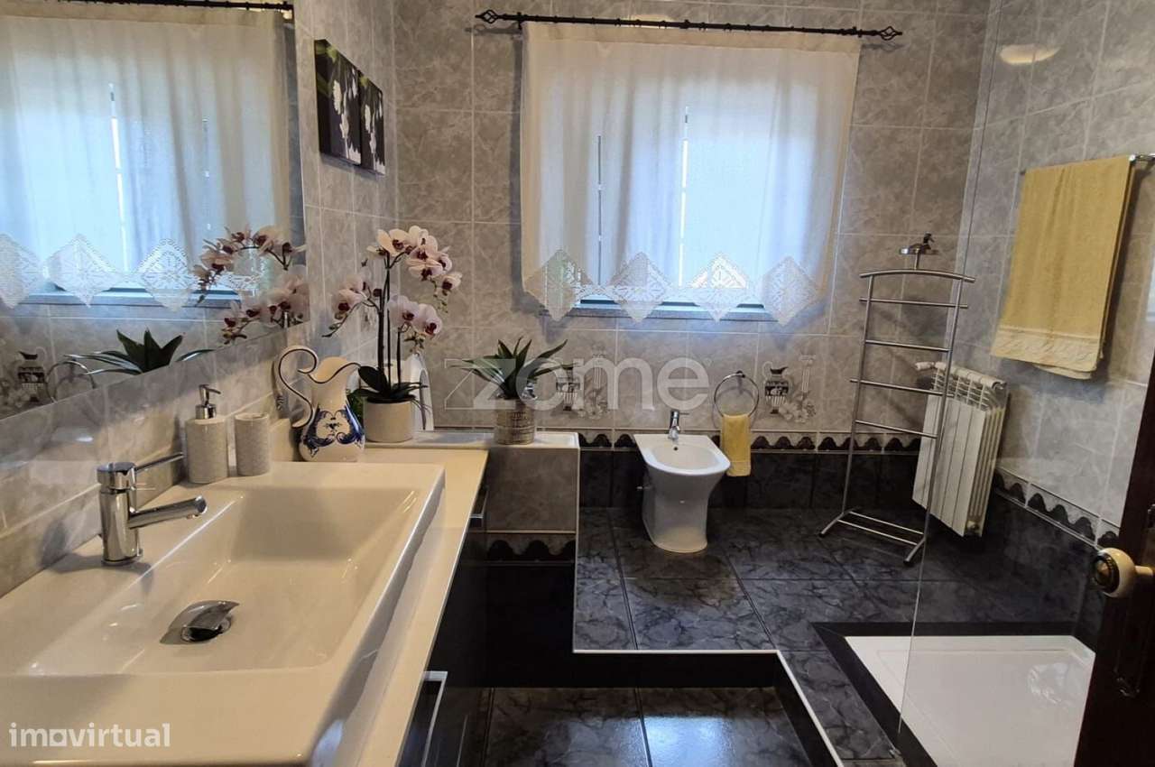 Moradia com 3 frações independentes habitacionais-22