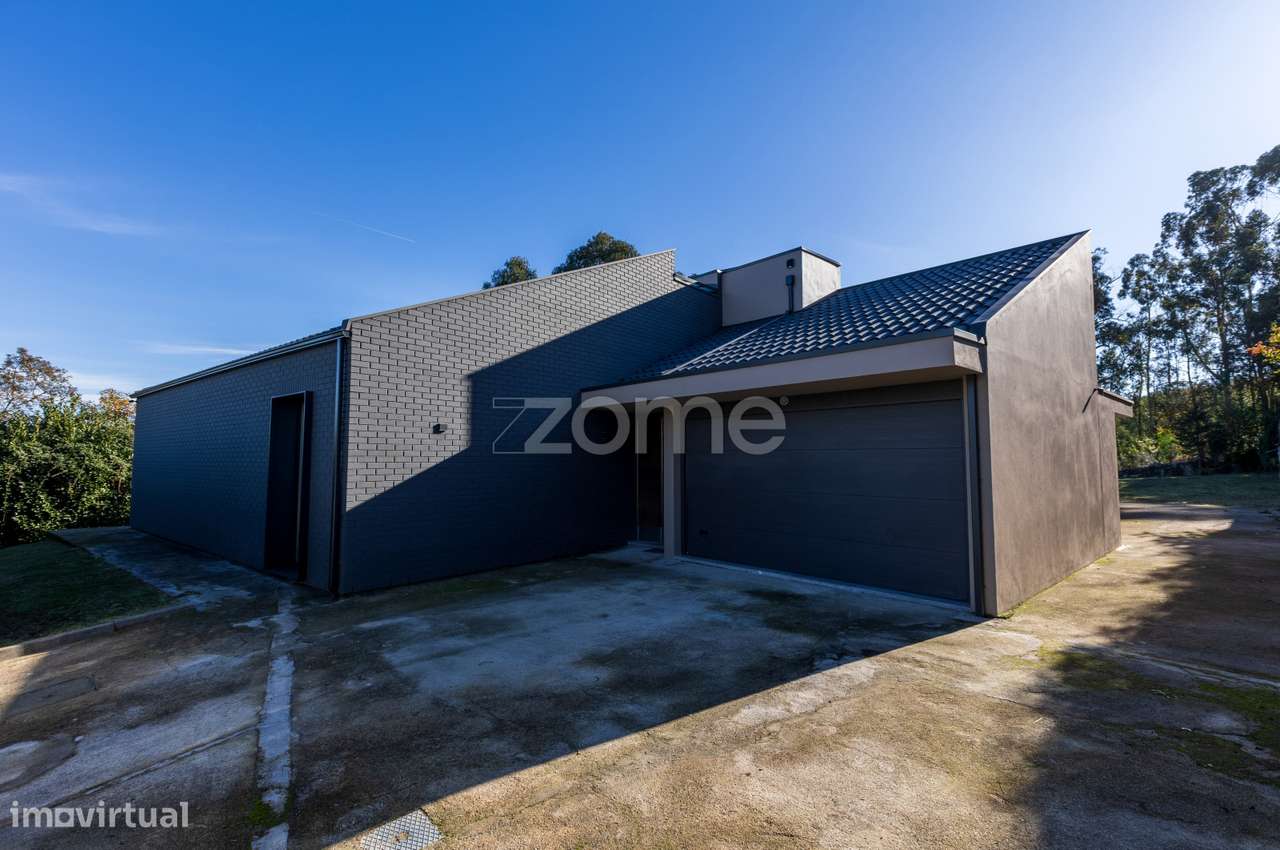 Luxo, privacidade e tecnologia - T4+1 Premium em Guimarães-33