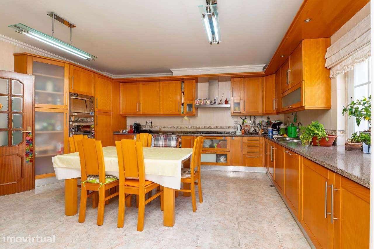 Fantastica Moradia T6 São João da Talha-5