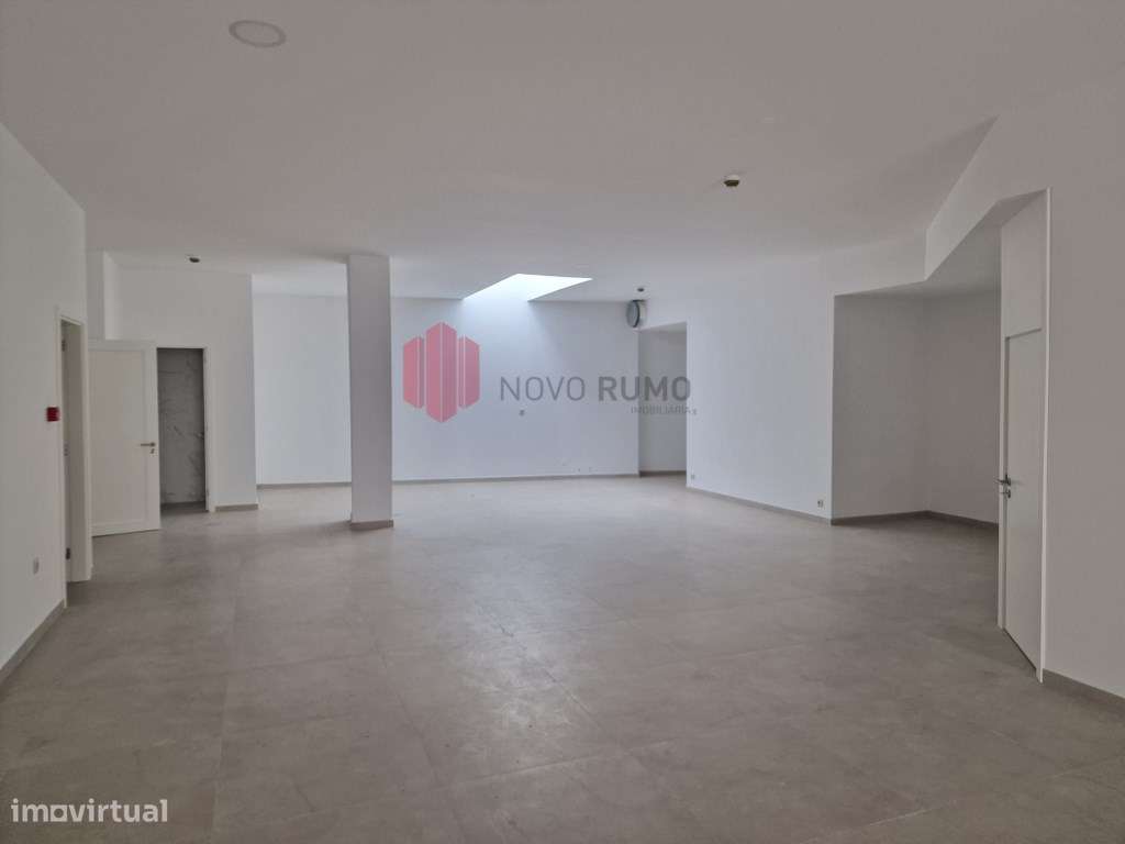 Loja para Arrendamento no Centro da Maia - Idea para Comércio ou Se... - Grande imagem: 2/9