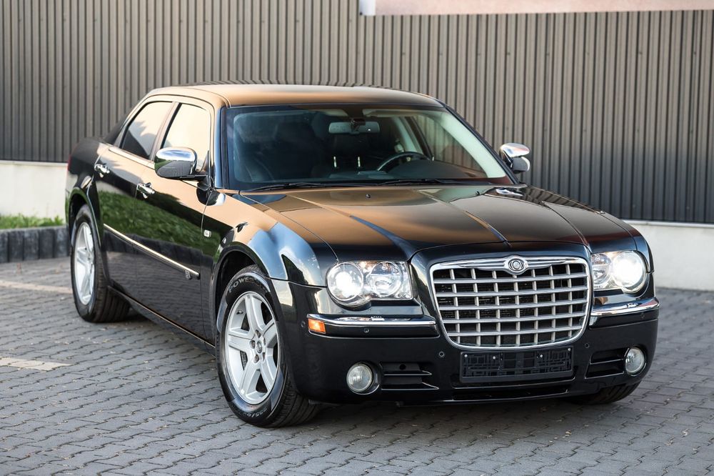 Chrysler 300C 2010