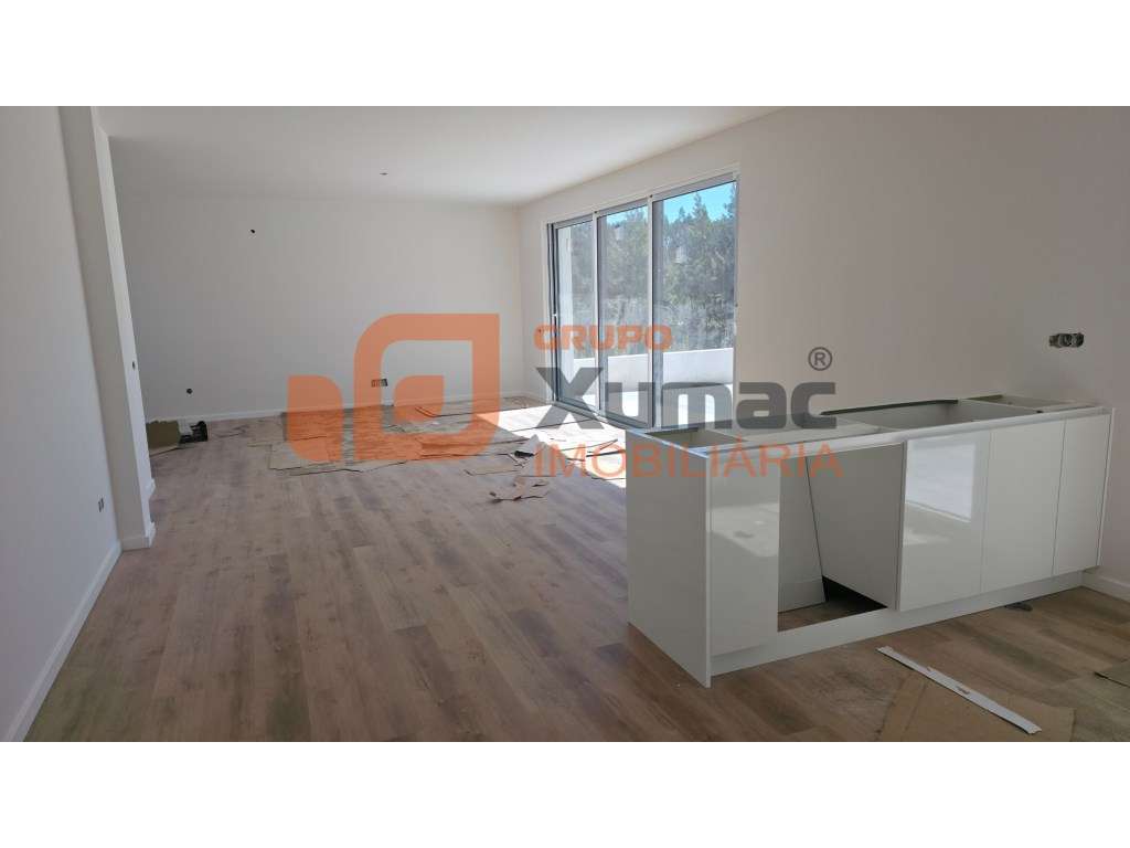 Moradia T4 Contemporânea c/ Piscina - Grande imagem: 2/45