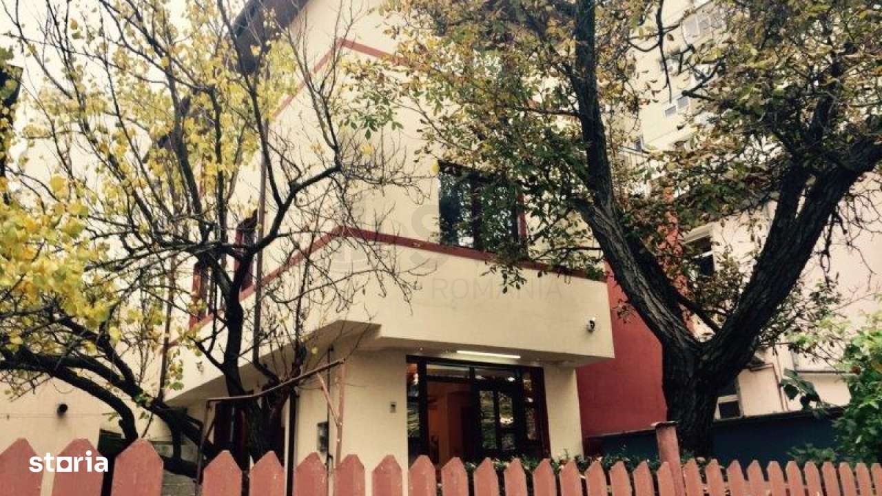 Inchiriere vila Banu Manta - Imagine principală: 1/15