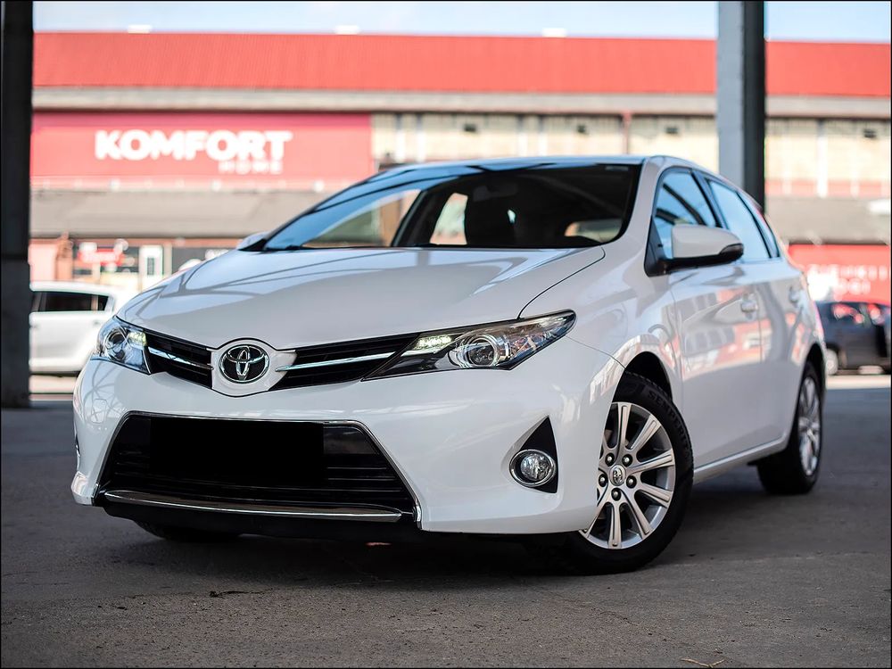 Toyota Auris II (2012-) 2014