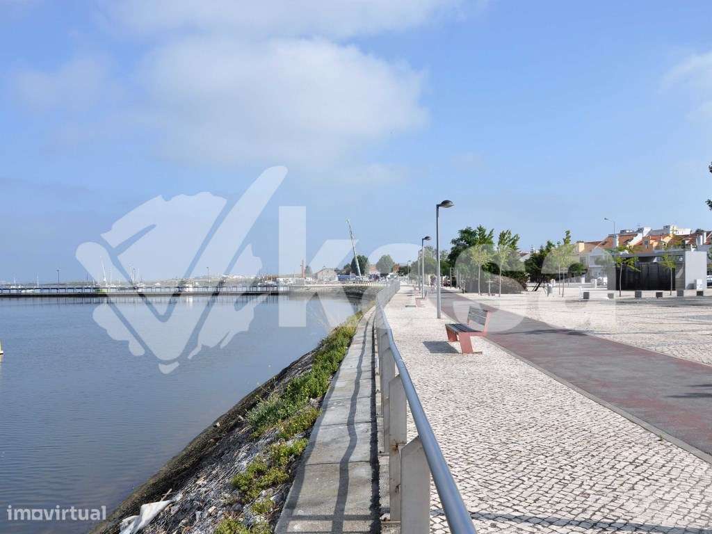 T3 Totalmente Remodelado na Quinta da Lomba-16