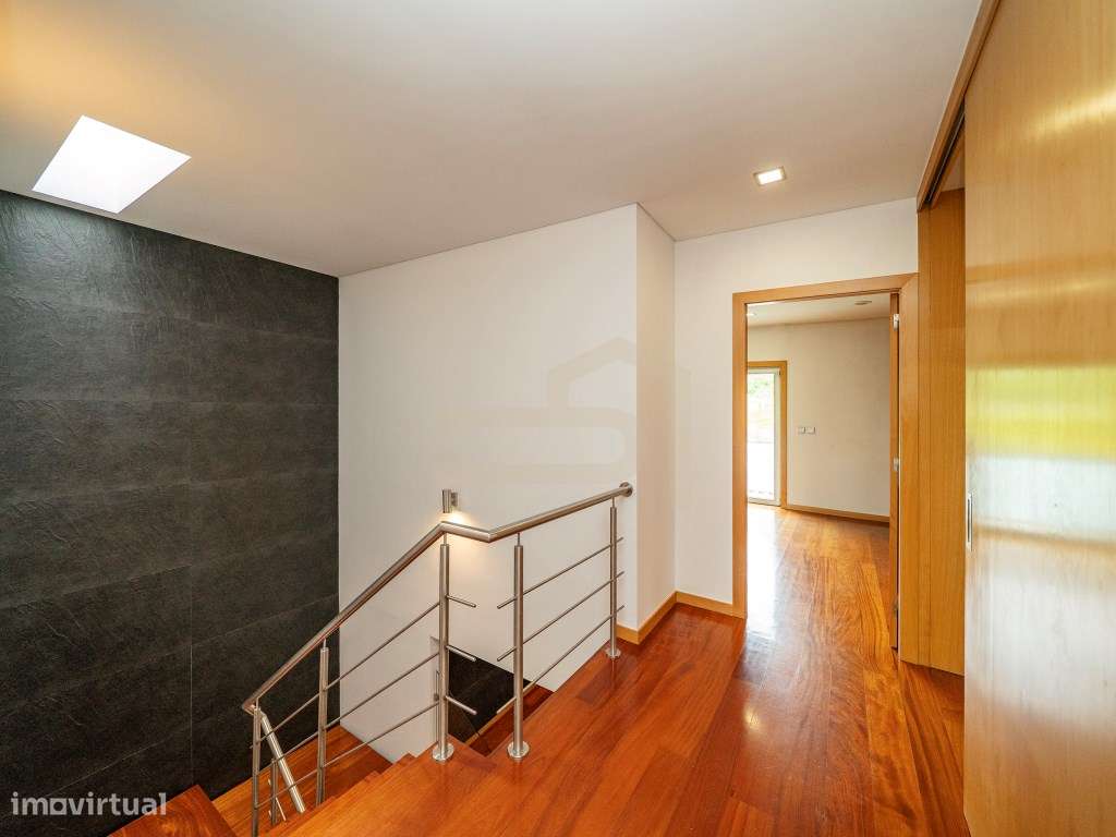 Moradia Gaveto T3 em Braga-23