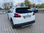 Peugeot 2008 1.2 Pure Tech Allure S&S EAT6 - 5