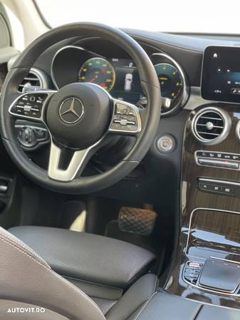 Mercedes-Benz GLC 220 d 4Matic 9G-TRONIC Exclusive - 34