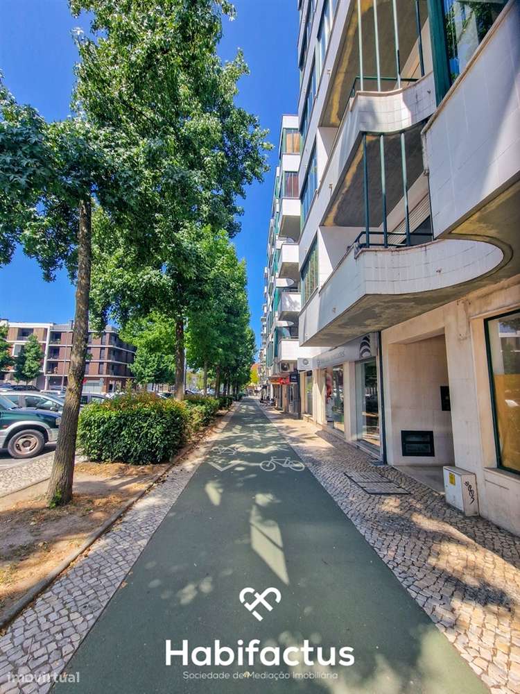 Apartamento T3  para venda, junto ao Rossio de Viseu - Grande imagem: 2/29