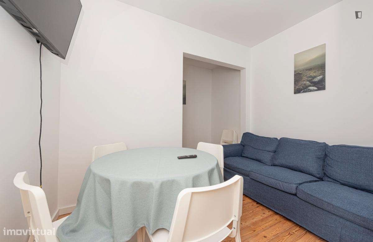 Quarto - localizado em Alcântara Lisbon - Grande imagem: 5/17