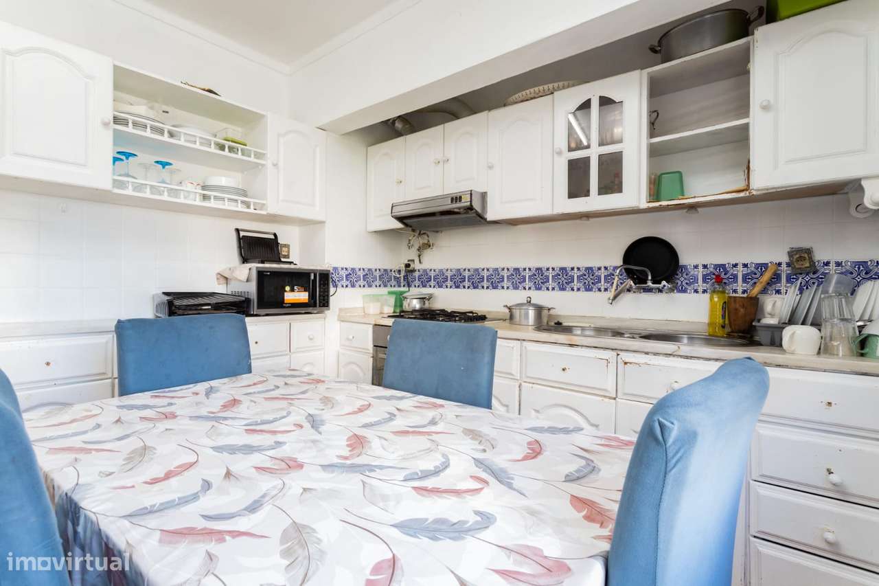 T3 com Aproveitamento de Sótão | Excelente oportunidade em Mira-Sintra - Grande imagem: 5/29