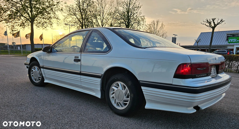 Ford Thunderbird 3.8 LX - 5