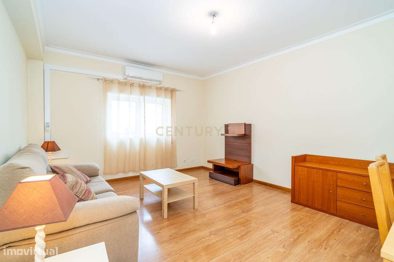 Apartamento T2 no Vale das Flores-19