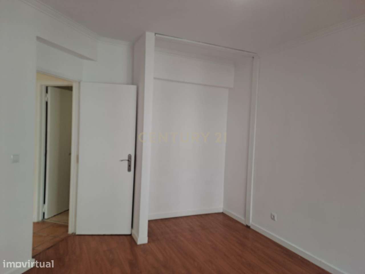 Apartamento T2 - Tapada das Merçês-18