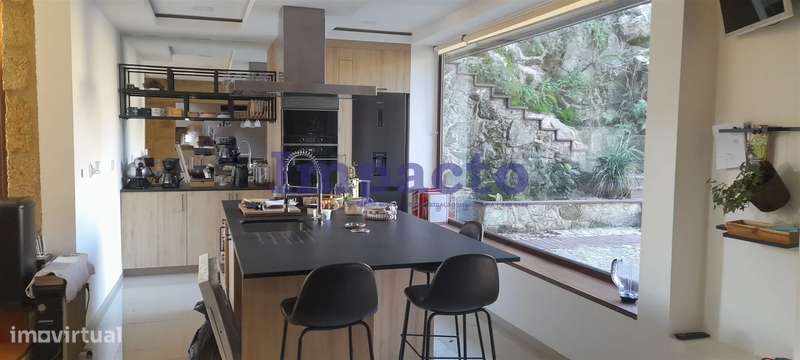 Moradia T3 restaurada Vale de Cambra - Grande imagem: 5/33