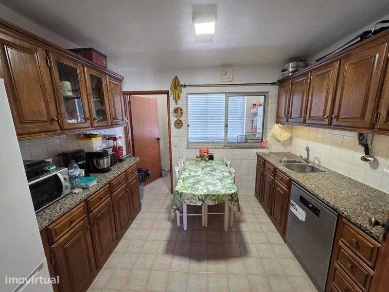 Arrendo T3 mobilado e equipado, muito bom estado, Norton de Matos - Grande imagem: 4/12