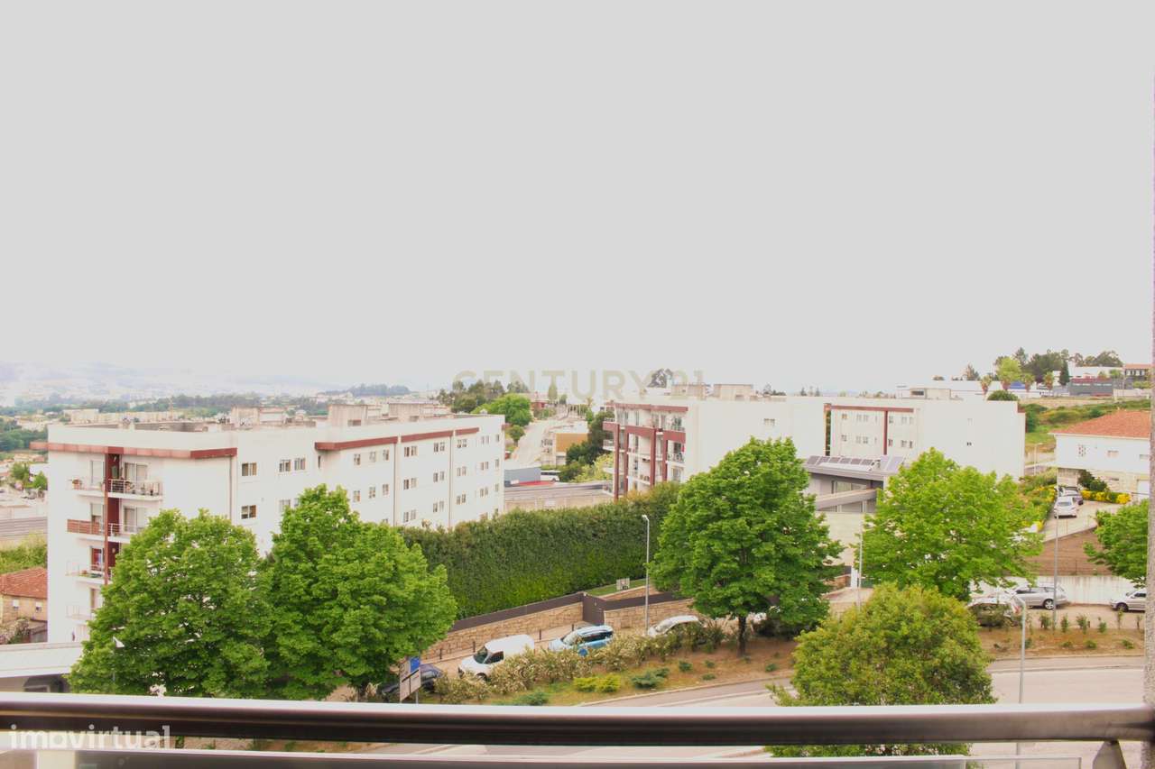 Apartamento T3  no Coração de Penafiel – Conforto e Centralidade-25