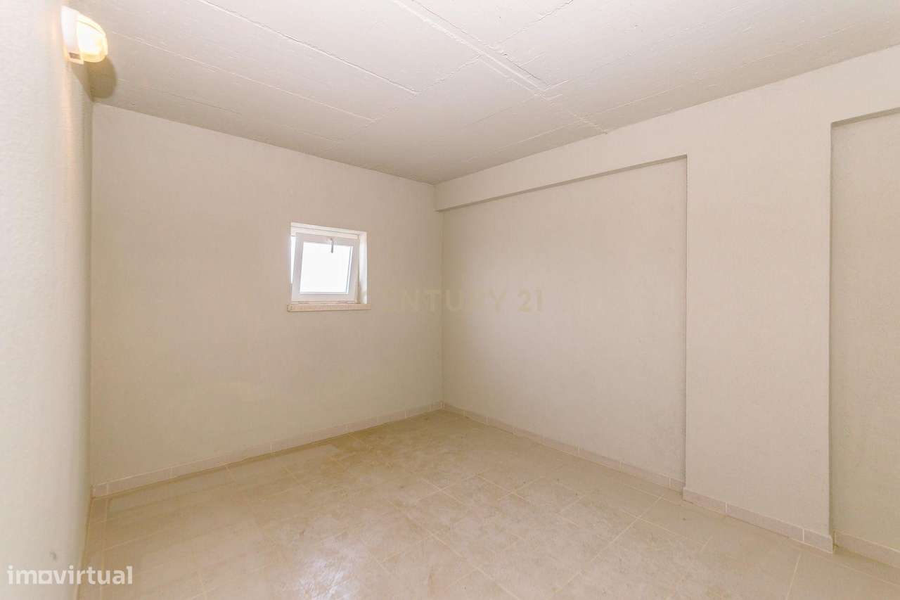 Apartamento T3 no Montijo-30