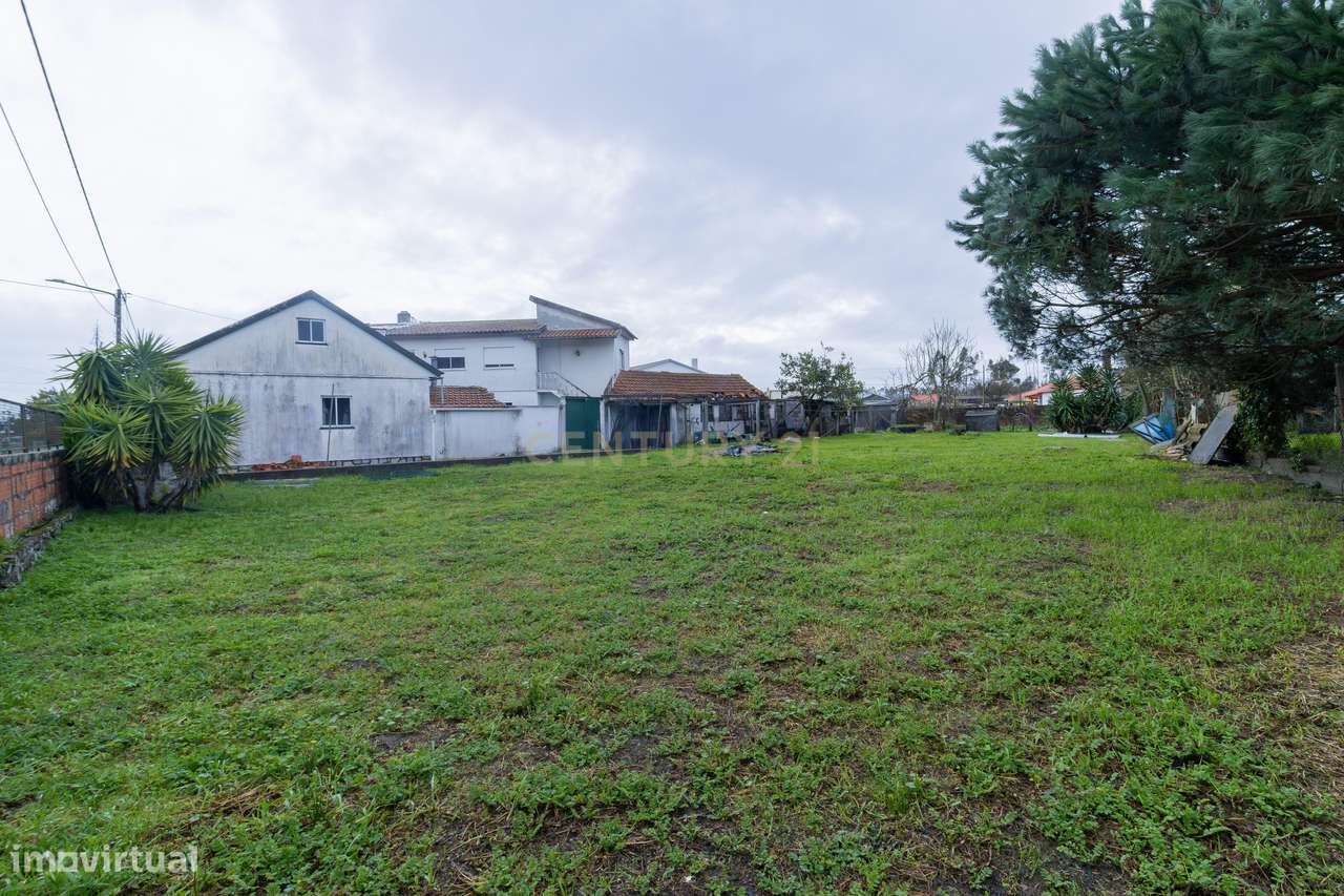 Moradia T3 com terreno + Moradia T2 - Grande imagem: 4/33