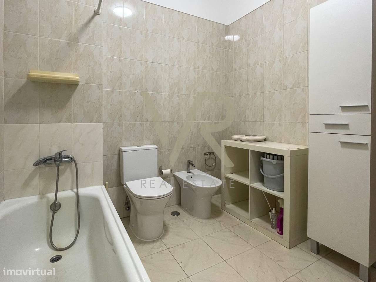 T2 para arrendar próximo do Jardim do Ultramar, em Oeiras - Grande imagem: 4/23