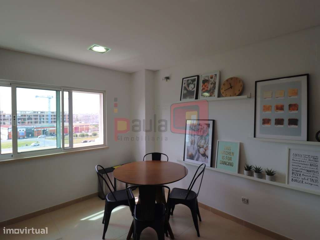 APARTAMENTO T3 MONTIJO COM PARQUEAMENTO E ARRECADAÇÃO-16