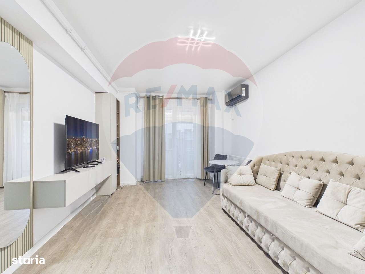 Apartament cu 2 camere - Mobilat cu Designer - in Central Address