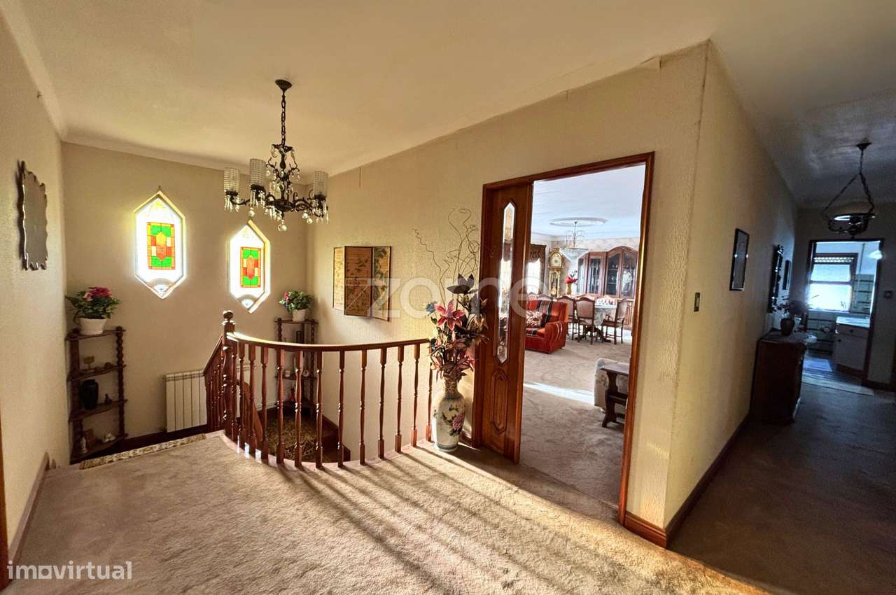 Moradia Individual T7 localizada em S. Pedro da Torre - Grande imagem: 4/21