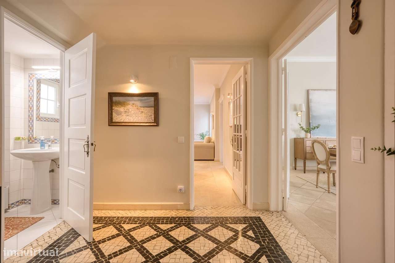 Moradia T4 com jardim, Centro Histórico Cascais, Cascais - Grande imagem: 4/53