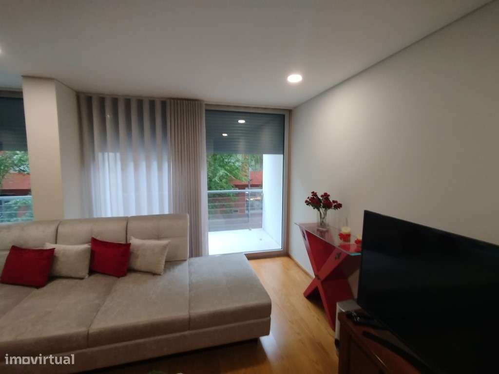 Excelente Apartamento T3 DUPLEX - Como Novo - AVES -* Oferta Escrit...-6