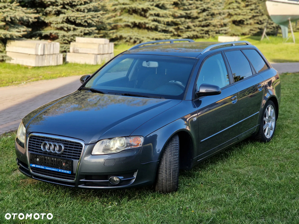 Audi A4 Avant 2.0T FSI - 18