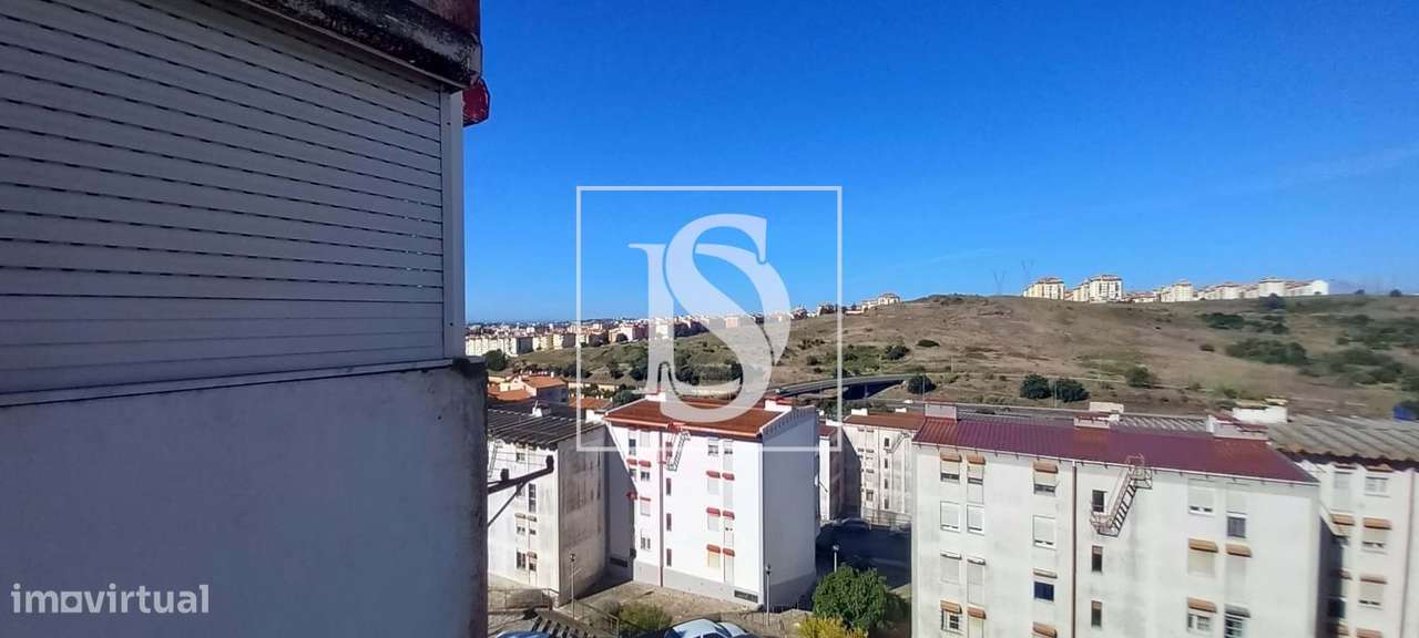 Apartamento T3 c/ arrecadação em Monte Abraão, Sintra-26