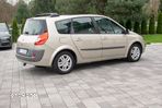 Renault Grand Scenic - 16