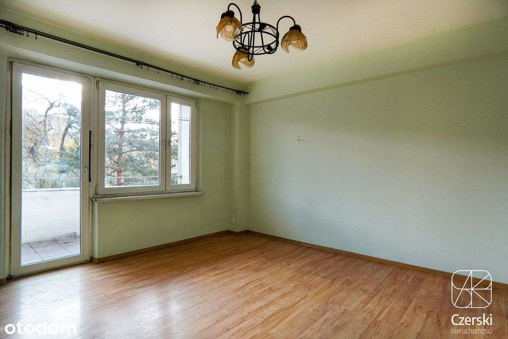 Przestronne mieszkanie z możliwością podziału-1