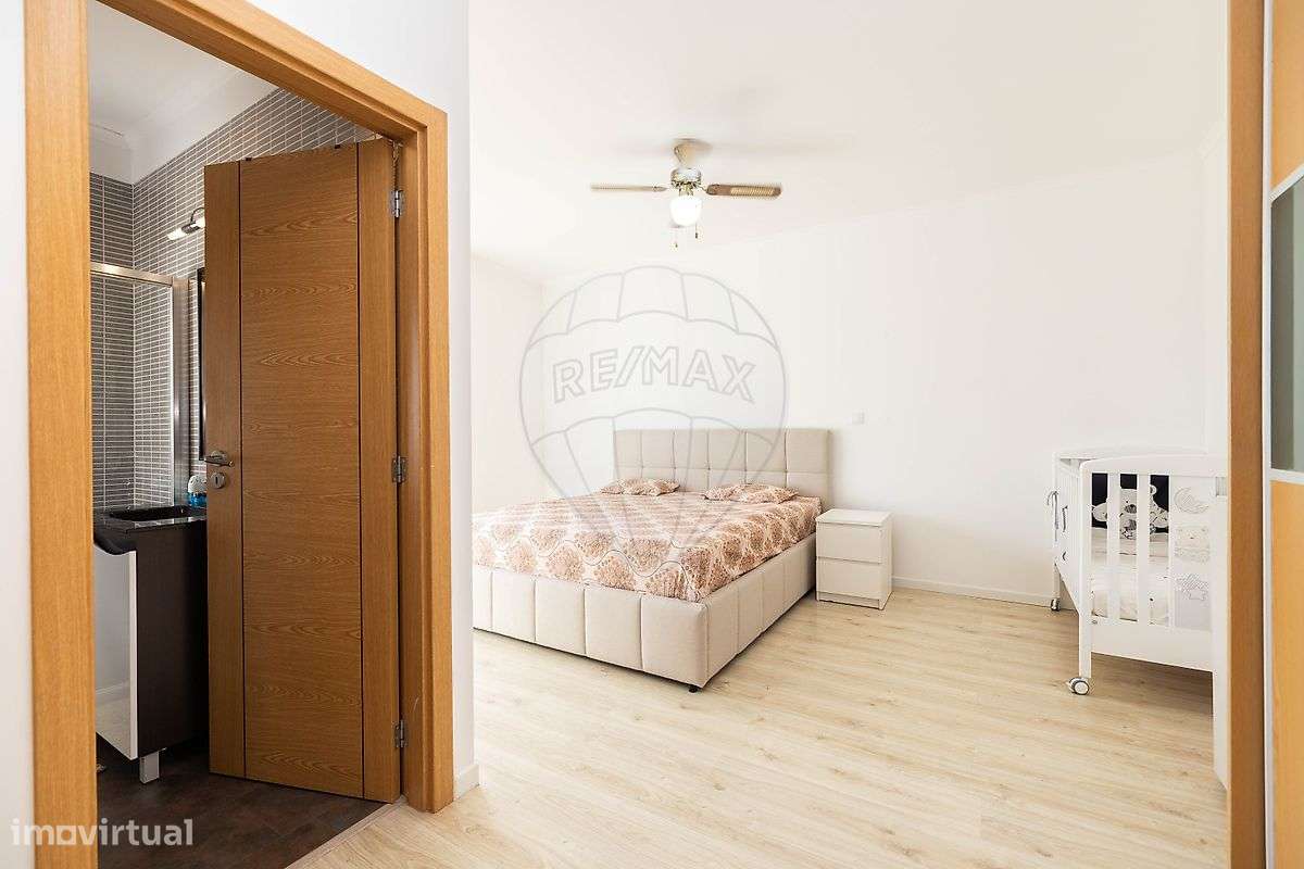 Moradia T5 para venda-20