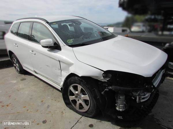 VOLVO XC60 2.0 D3 (136Cv) 2014 - Peças Usadas (6652) - 1