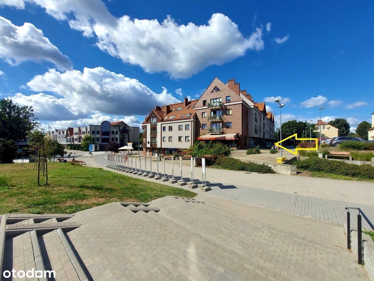 Lokal użytkowy, 135,80 m², Giżycko