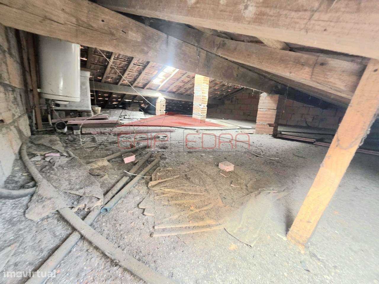 Moradia térrea ao preço dum T1 em Valadares-20