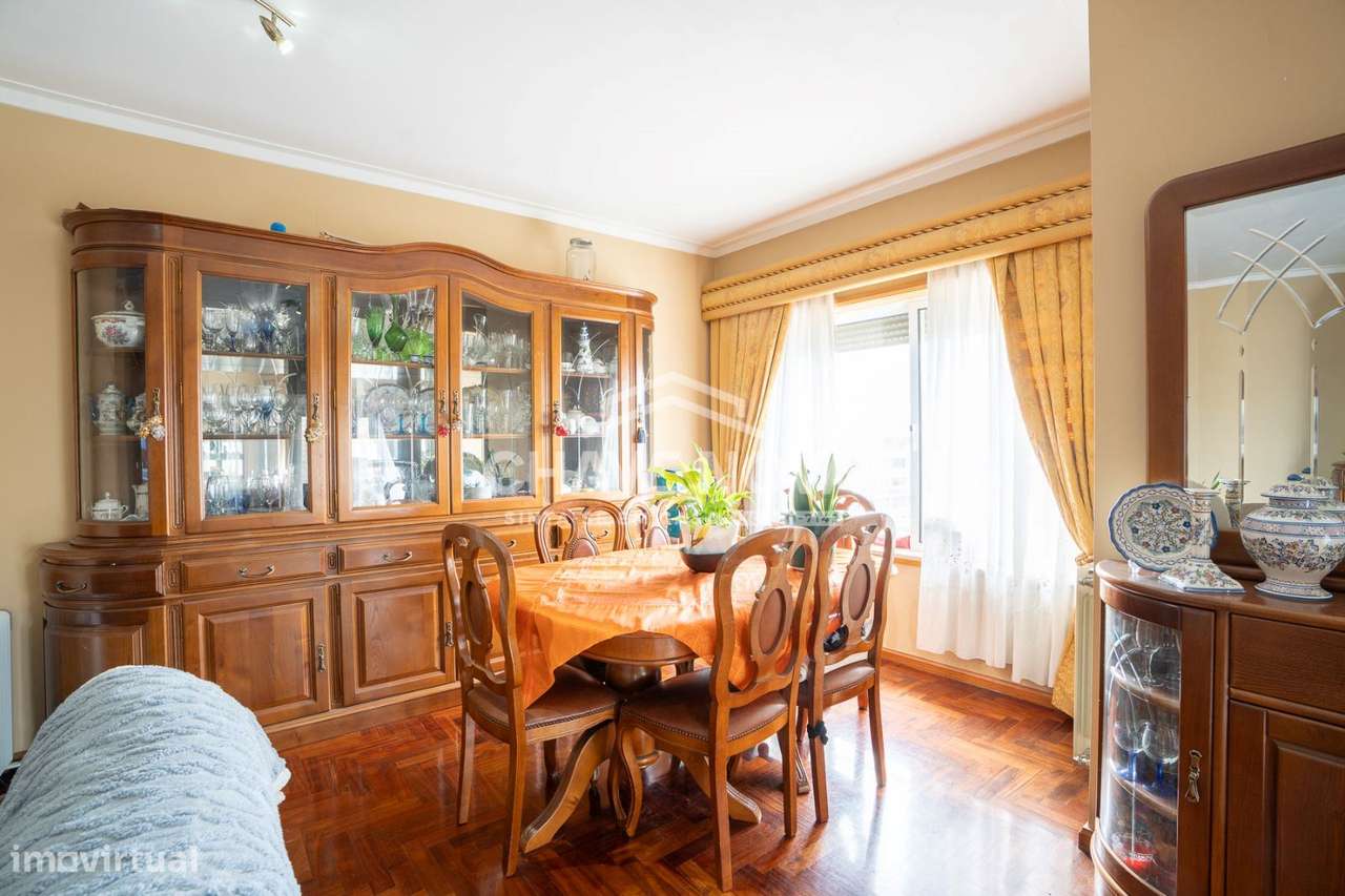 T4 duplex em condomínio fechado próximo Avenida da Républica, Gaia - Grande imagem: 4/24