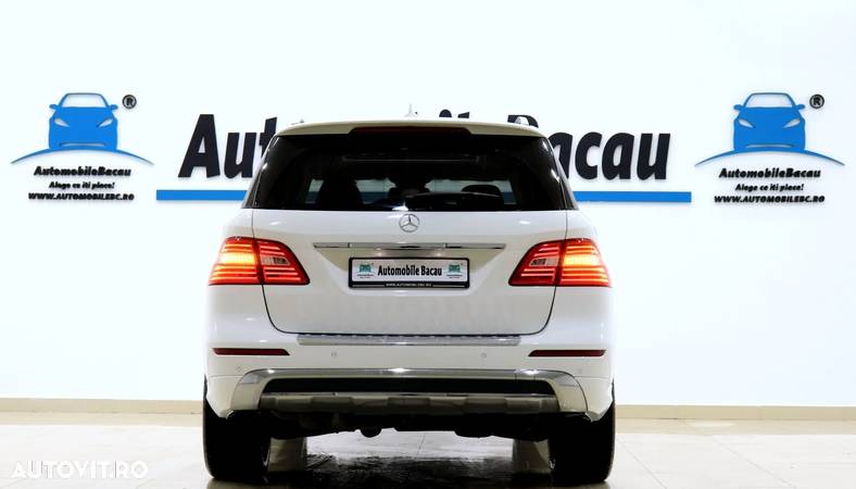 Mercedes-Benz ML 350 BlueTec 4MATIC Aut - 22