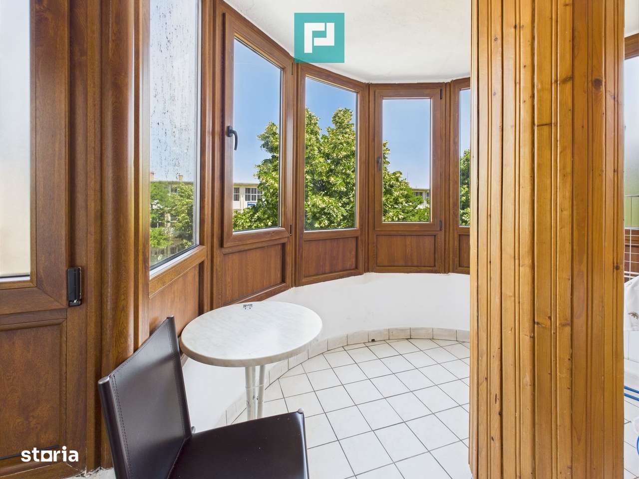 Apartament cu 3 camere în zonă de maxim interes - Imagine principală: 5/11