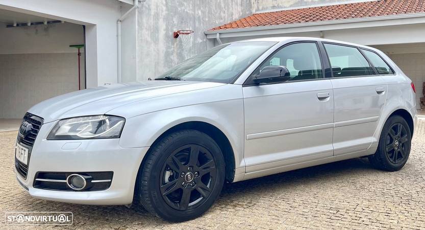 Audi A3 1.6 TDI Attraction - 22