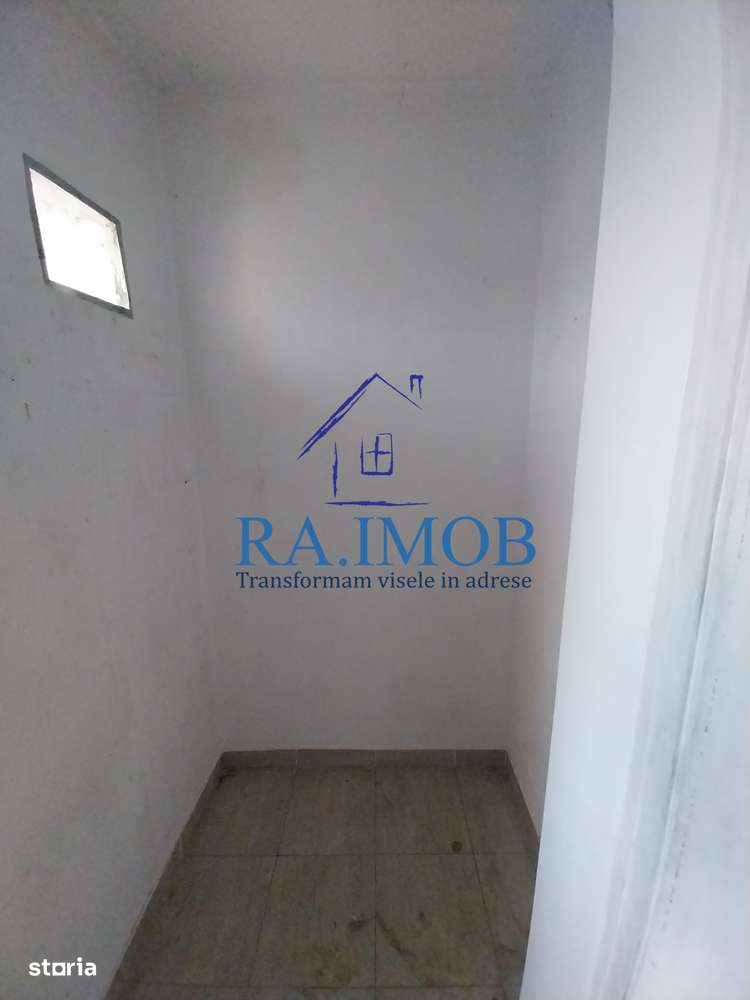 Apartament 2 camere, et 4/4 - 9 Mai - 50500 euro negociabil-3