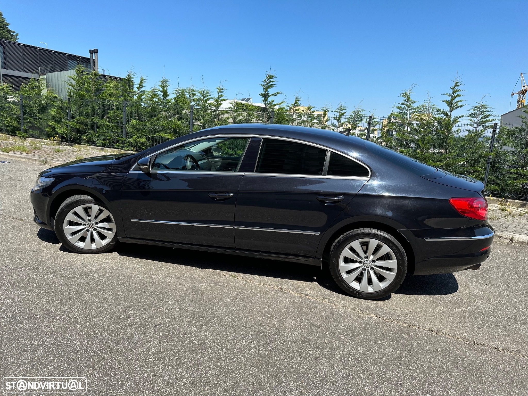 VW Passat CC 2.0 TDi BlueMotion - 5