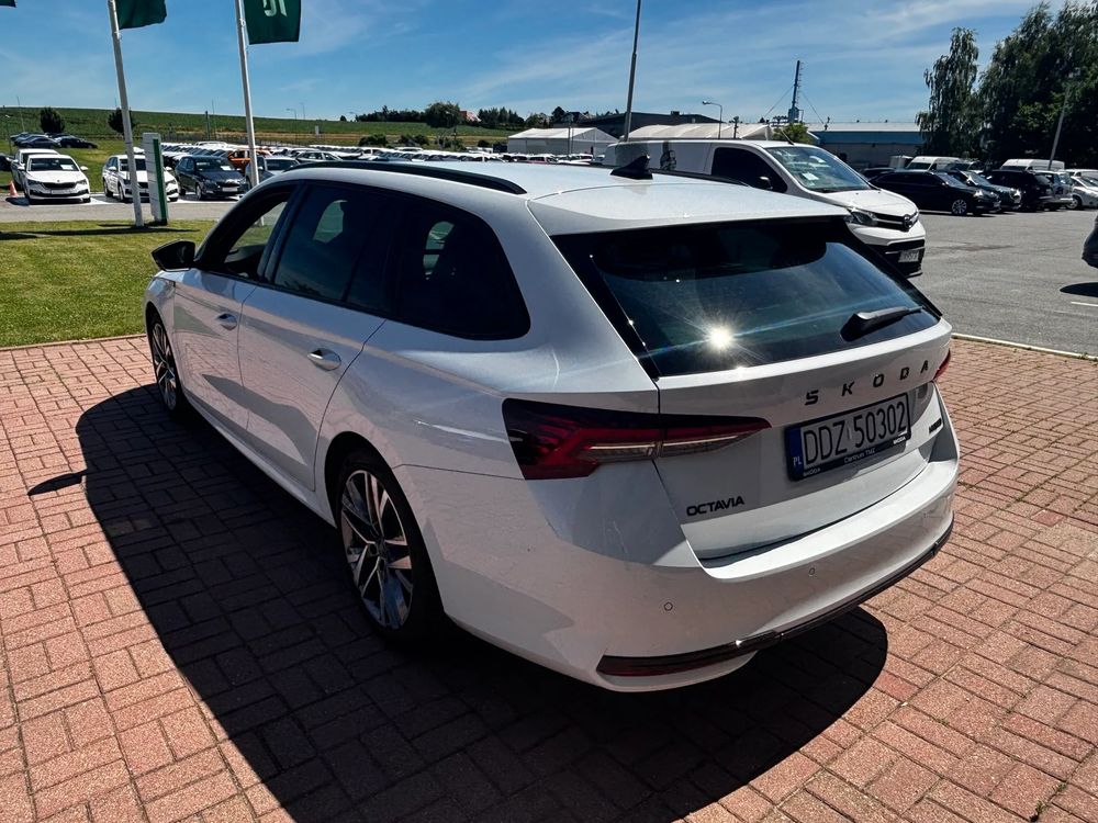 SKODA OCTAVIA Octavia Combi  Sportline 1,5 TSI 150 KM DSG