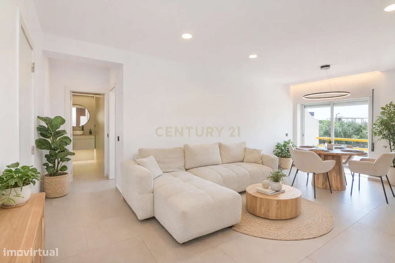 Apartamento T1 Renovado com AL Ativo no Centro de Albufeira - Grande imagem: 3/12