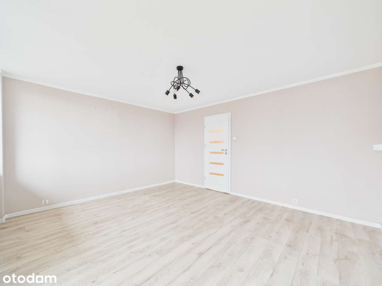 4 pok. mieszkanie na sprzedaż z DWOMA BALKONAMI, Sosnowiec Centrum-1