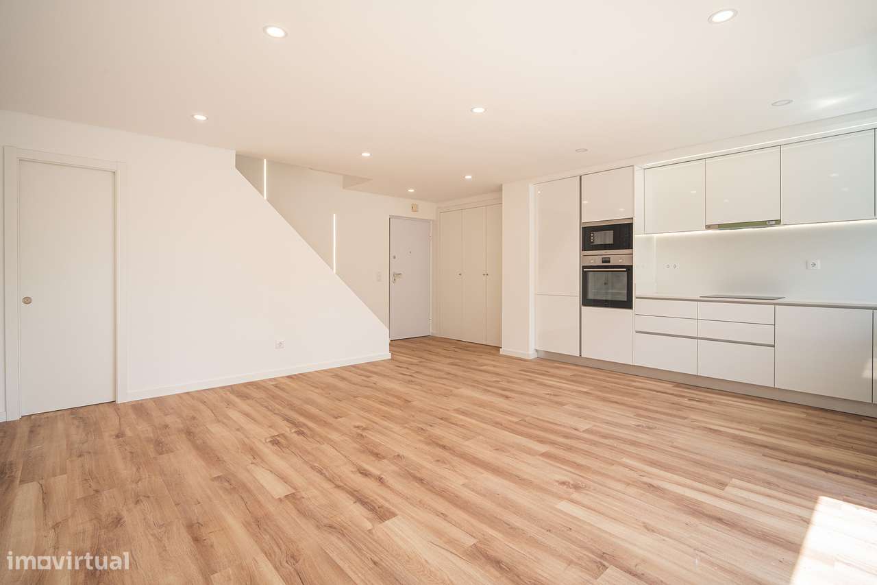 T3 Duplex Encarnação. Com suíte. a 2/3 Mnts Metro da Encarnação-13
