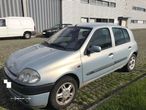 Renault Clio II 1.2 16V 5P 2001 - Para Peças - 3