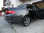 Honda Accord 2.0 Executive - 26